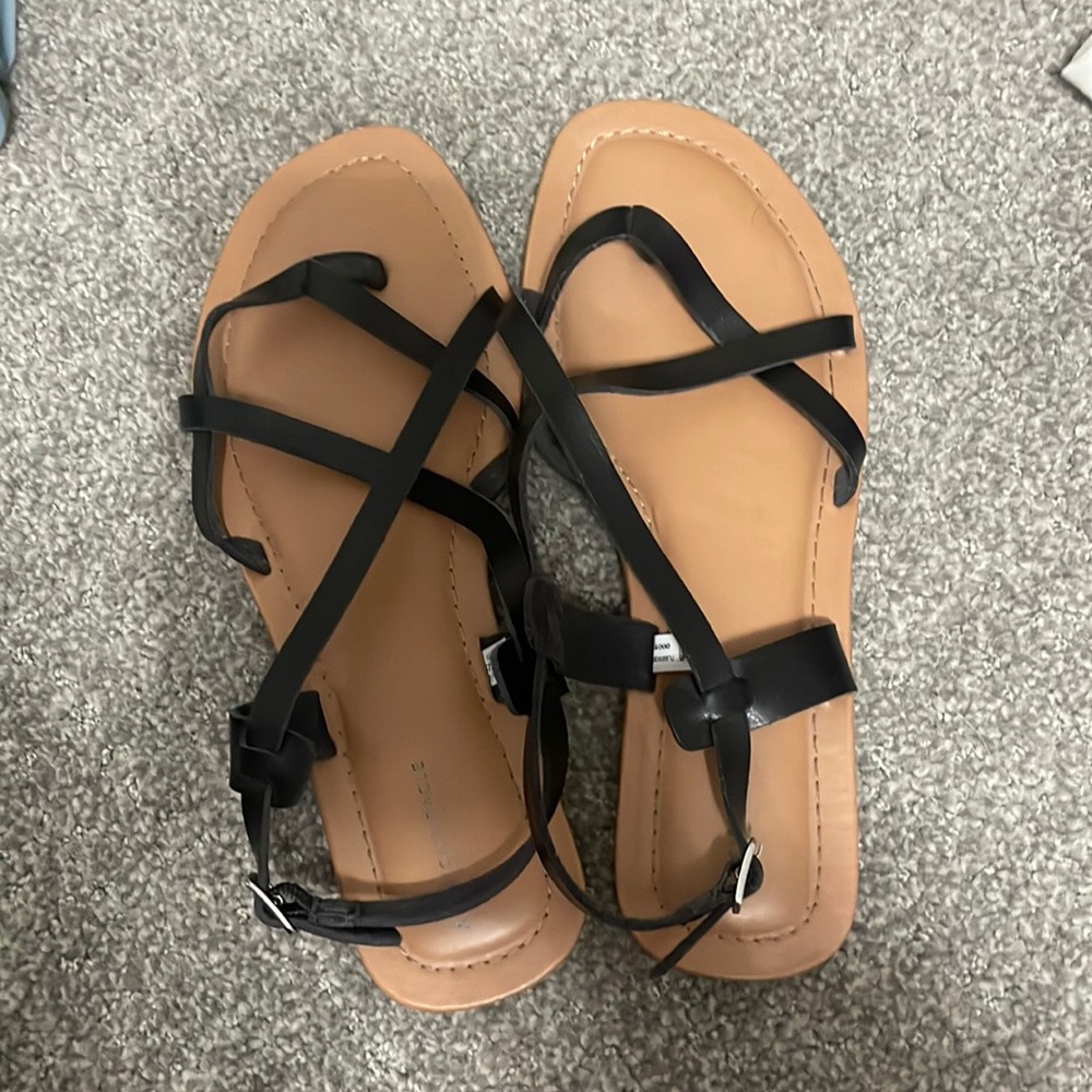 american eagle sandals